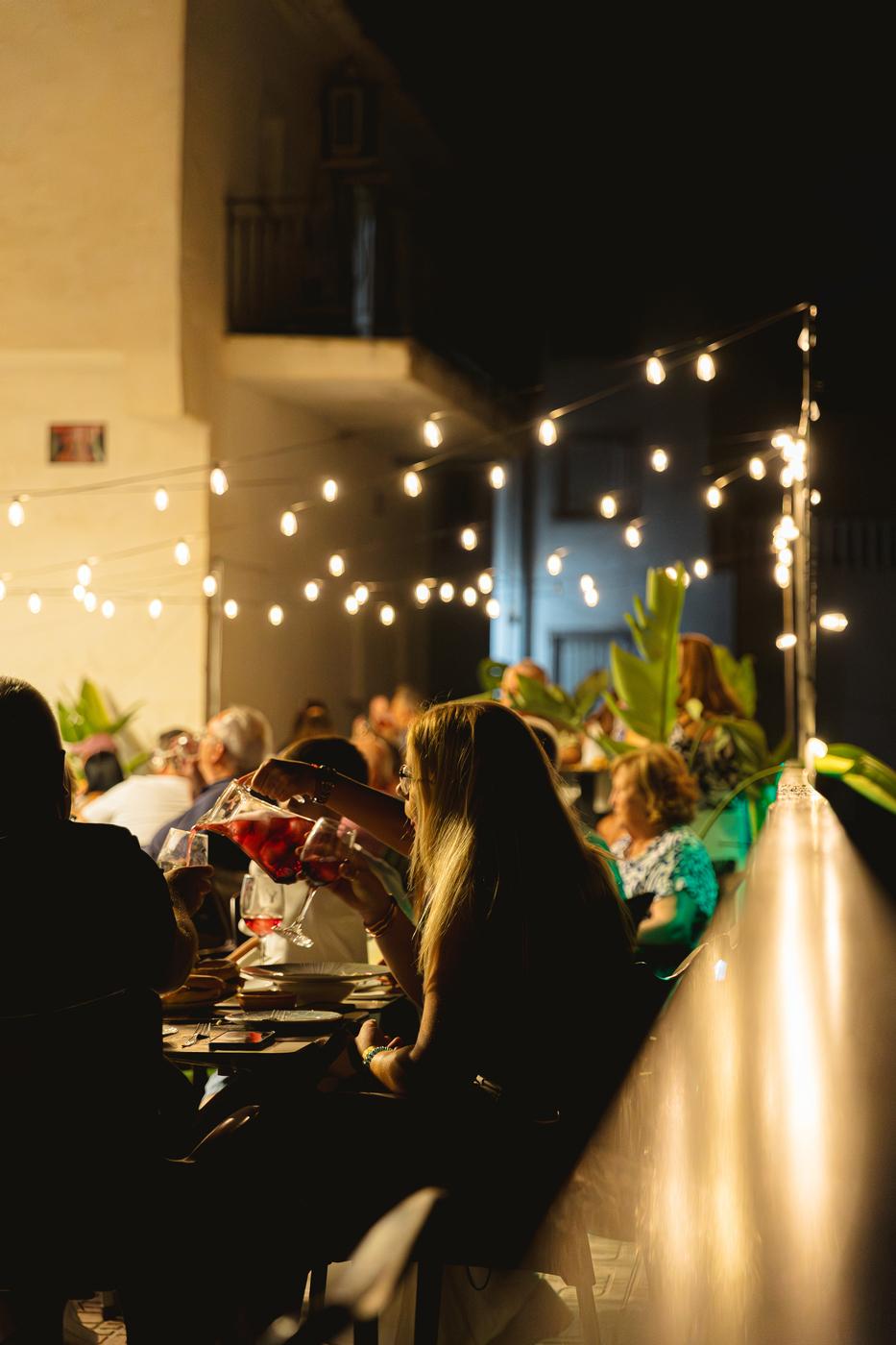 Terraza del bar Entreamigos en Vélez Blanco